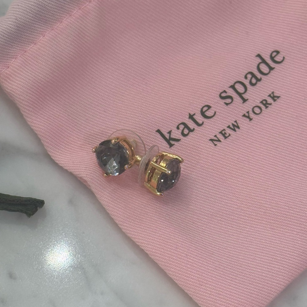 NEW Kate Spade Gum Drop Earring Studs Black and Gold - Picture 6 of 6